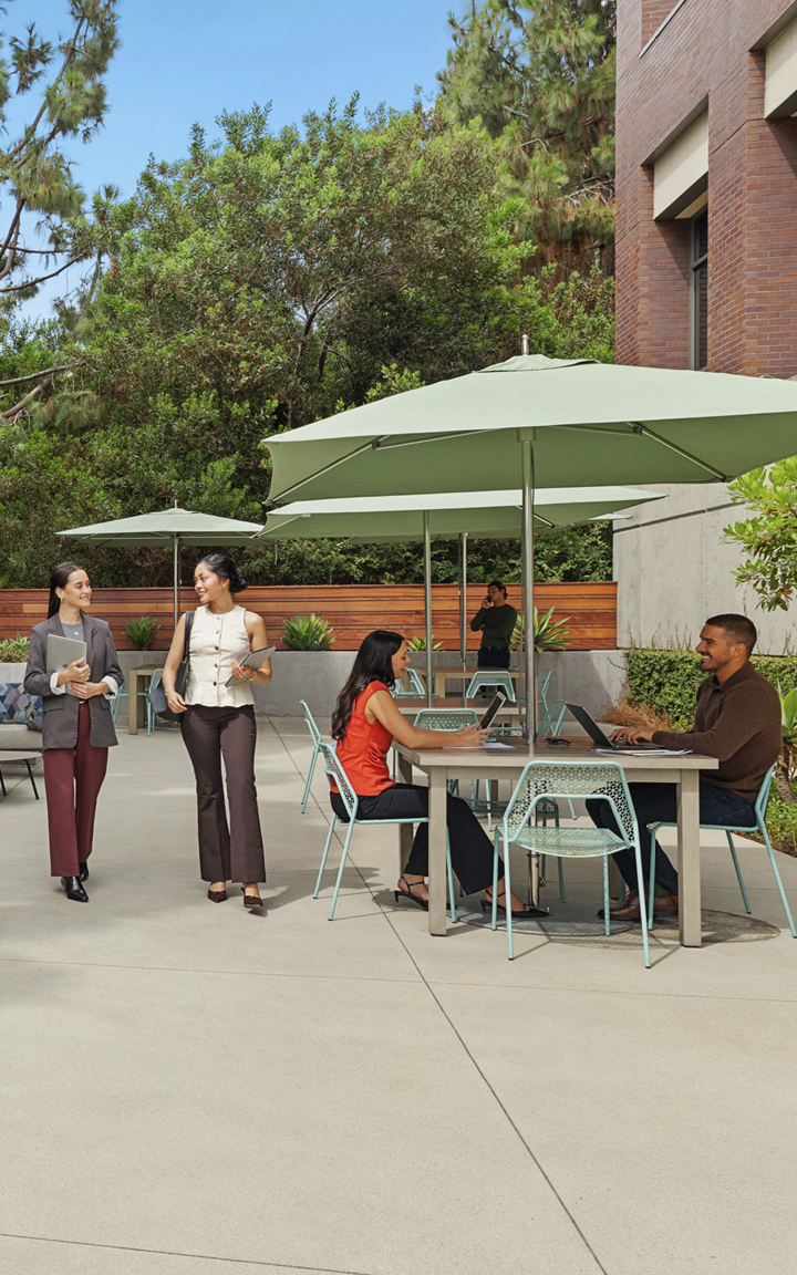 Outdoor Workspaces