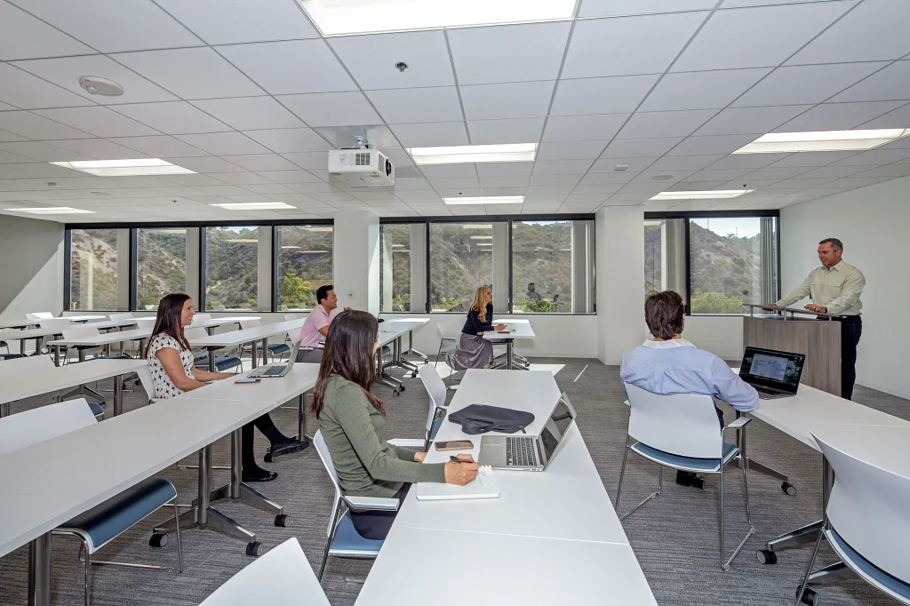 MEETING & EVENT SPACE