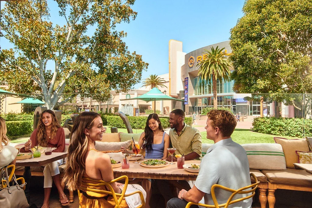 Walkable Dining